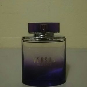 Versace Versus perfume